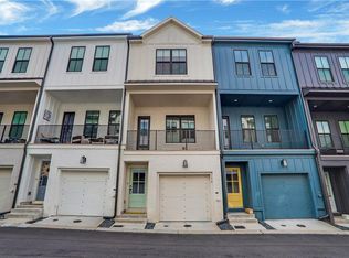 158 Chestnut Cir, Atlanta, GA 30342