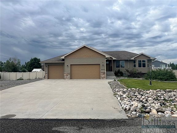 2nd image of 6990 Lakeshore Dr