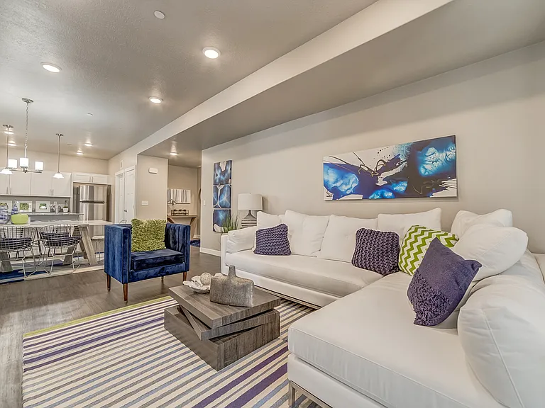 279 N 670 E #311 — Photo 22