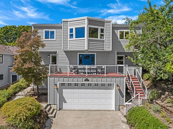 209 32nd Avenue, Seattle, WA 98122