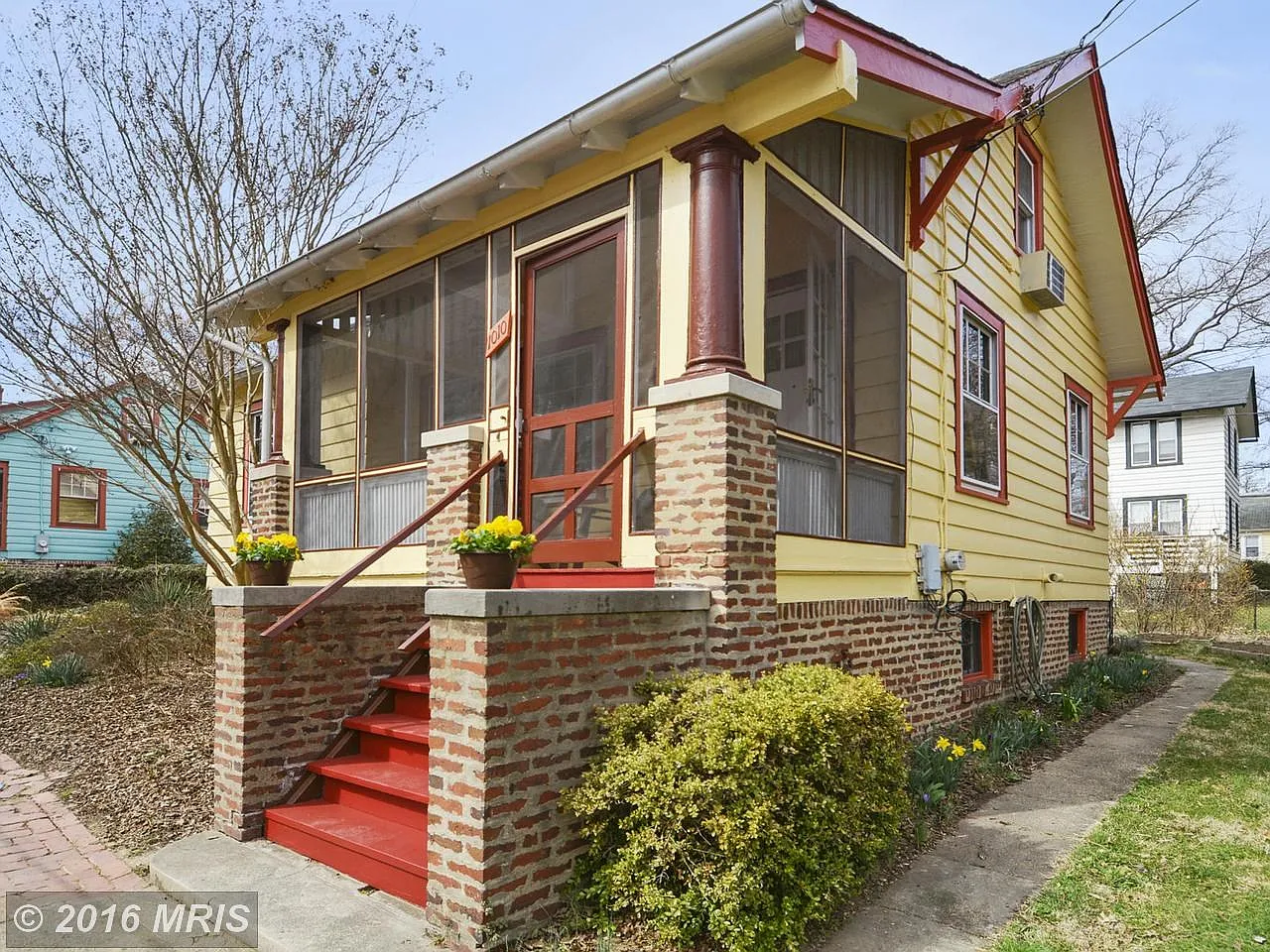 1010 Sigsbee Pl NE photo 1