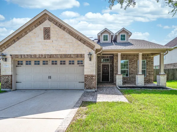 2813 Lost Maples Dr, Pearland, TX 77584