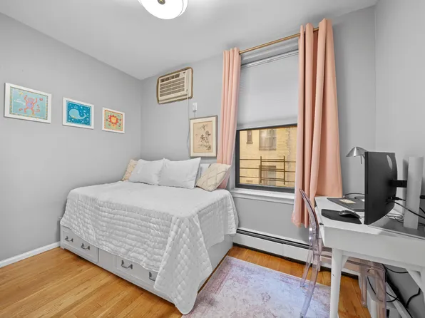 315 West 99th Street image 14 of 19