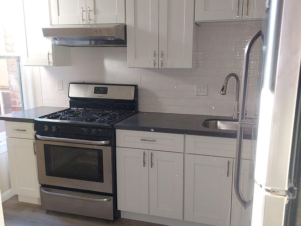1st image of 334 Hyde St APT 9