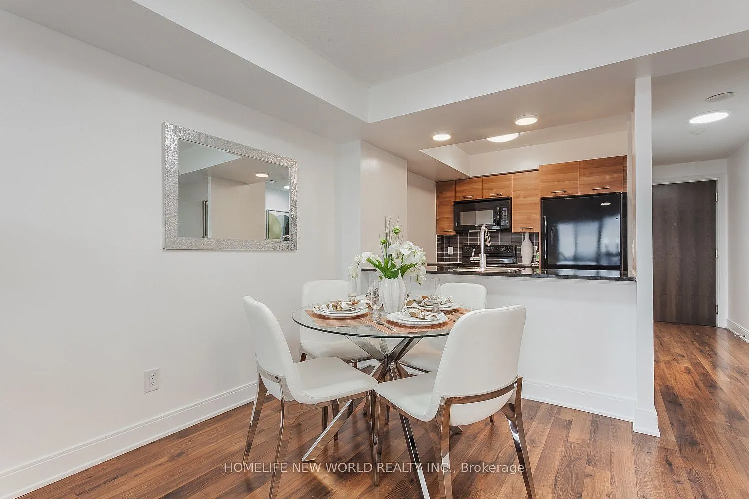 1 bed, $1,400 — Photo 2