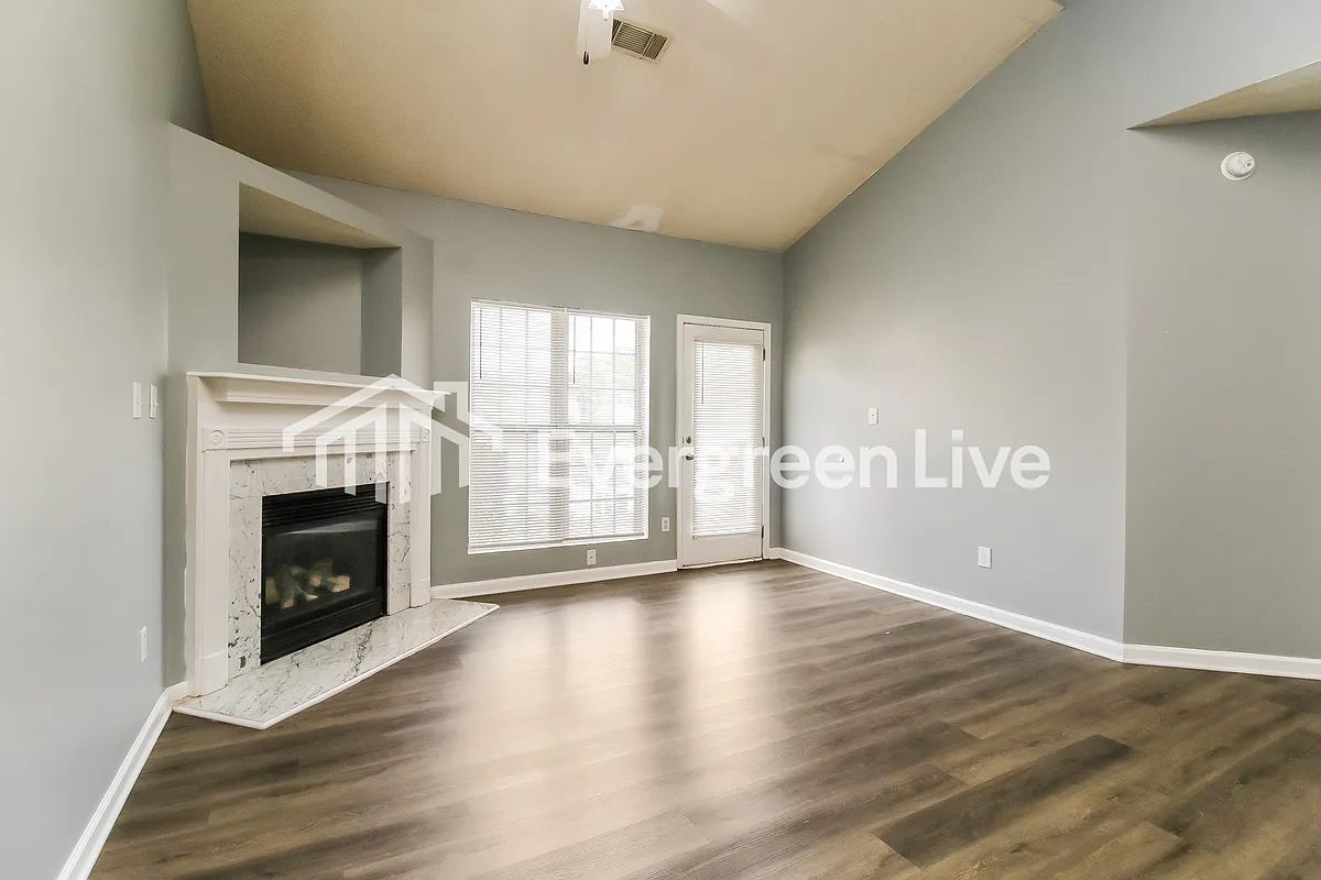 Building Photo - 6640 Sunset Valley Cir
