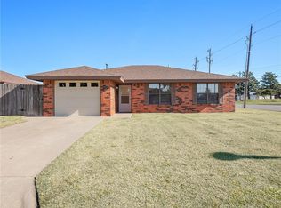 2317 Seth Ave, Weatherford, OK 73096