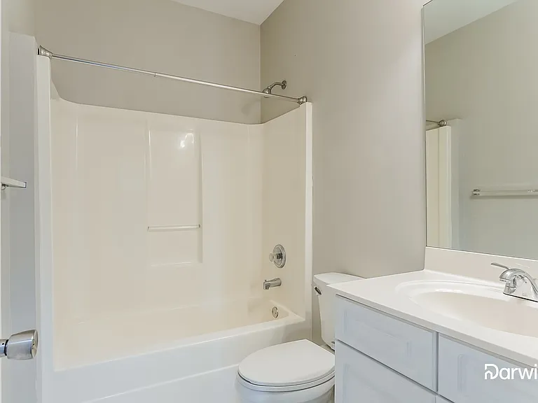 700 Waterford Ln — Photo 11