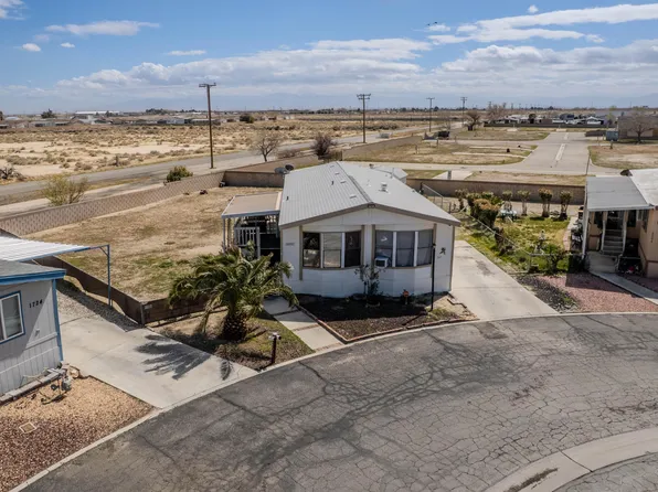 2000 Windcurrent Dr, Rosamond, CA 93560