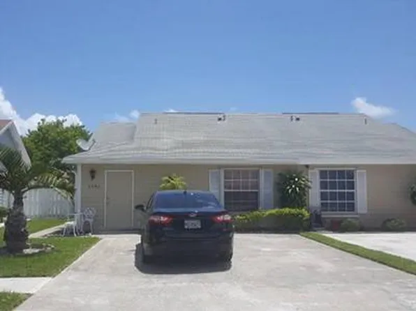 1481 Royal Forest Ct, West Palm Beach, FL 33406
