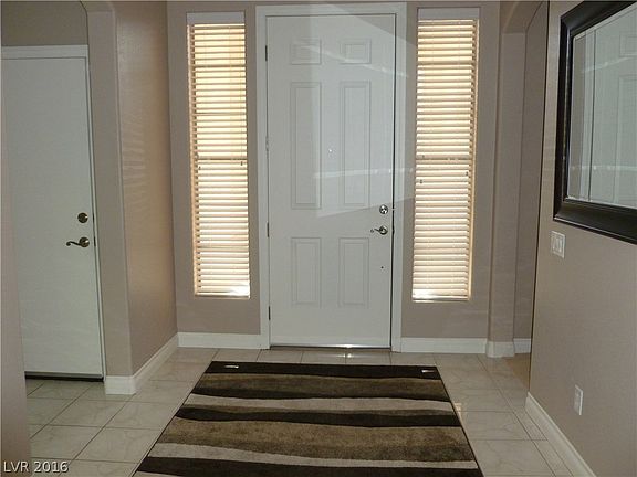 2nd image of 1908 W Sirocco Ct