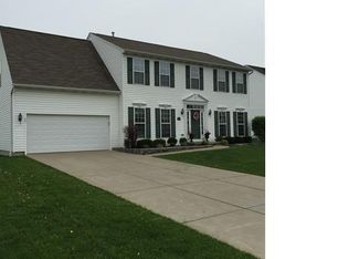 55 Old Carriage House Rd, Grand Island, NY 14072