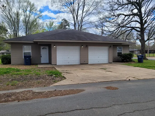 102 E Church St, Beebe, AR 72012