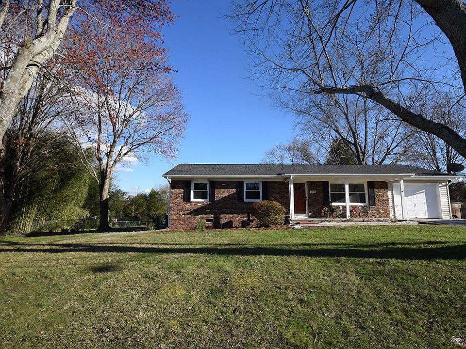 1st image of 6014 Starhurst Dr