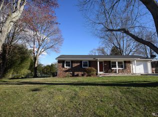 6014 Starhurst Dr, Knoxville, TN 37921