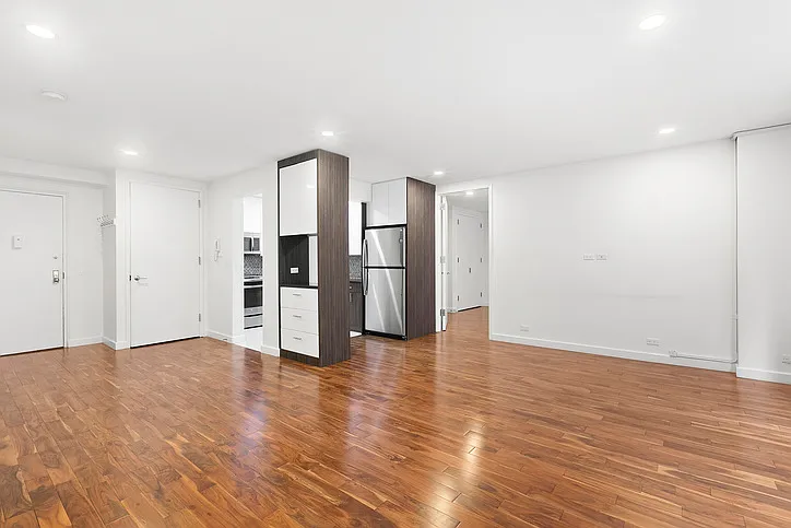 116 Central Park S APT 3B photo 1
