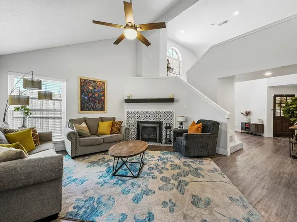 3833 Suffolk Ln, Plano, TX 75023
