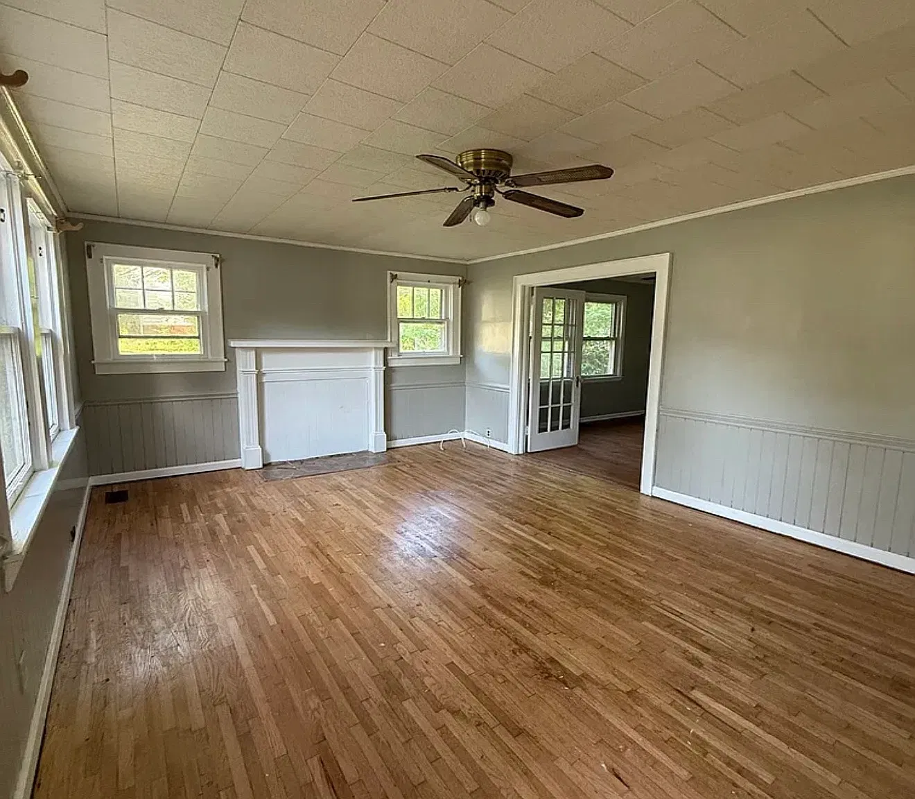 2 bed, 1200 sqft, $1,350 — Photo 2