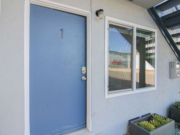 4th image of 1225 Monte Vista Pl #1