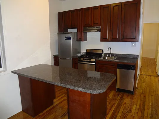 Rented by Steven Apuzzi LLC | media 36