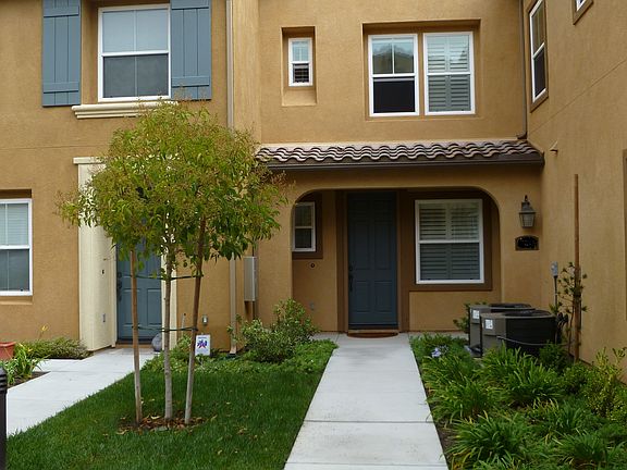 3rd image of 17023 Calle Trevino Unit 8