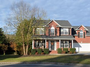 5339 Pinewalk Ln, Powell, TN 37849