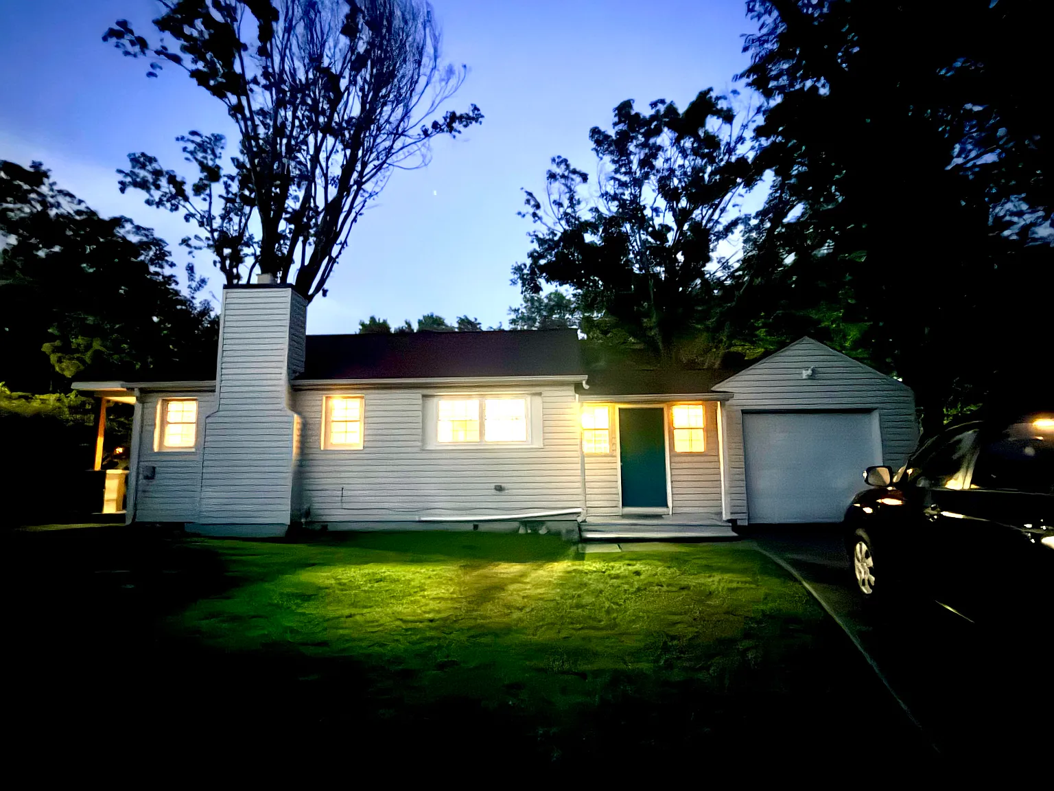 2 bed, 1000 sqft, $1,795 — Photo 2