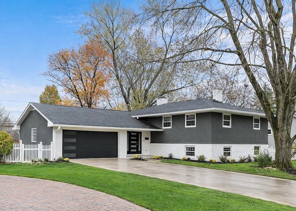 1st image of 1530 Pemberton Dr