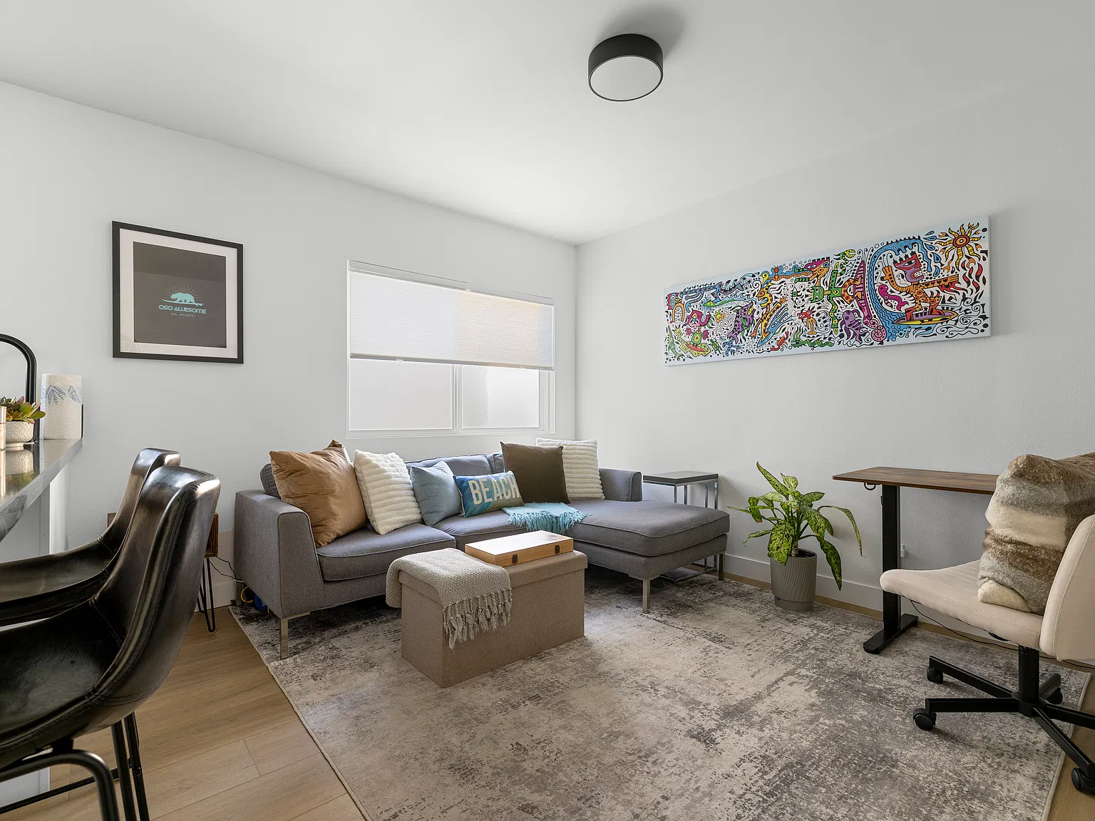 1 bed, 450 sqft, $2,400 — Photo 4