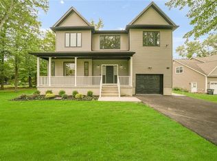 7 Penny Ct, Monroe, NY 10950