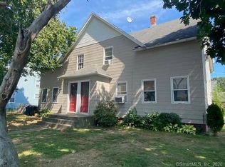 13 2nd St, Plainfield, CT 06374