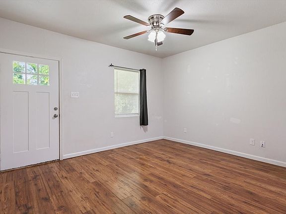 4th image of 3109 N 20th St