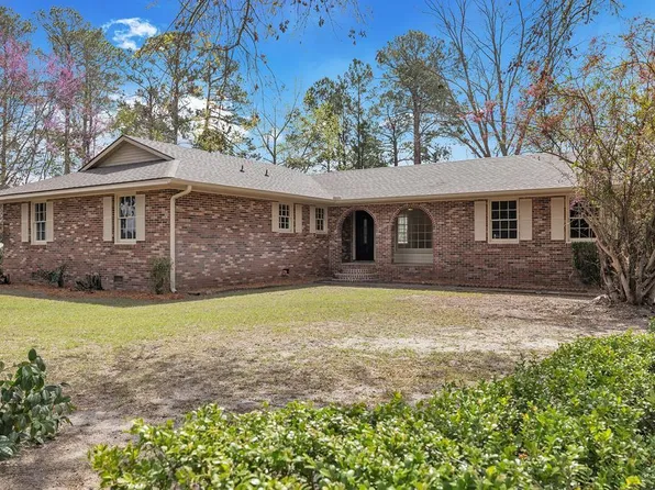 829 Parkview Cir, Valdosta, GA 31602