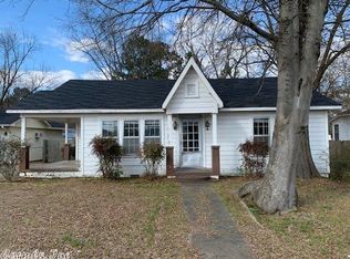 404 W Main St, Atkins, AR 72823