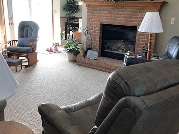 3rd image of 171 Apache Ln