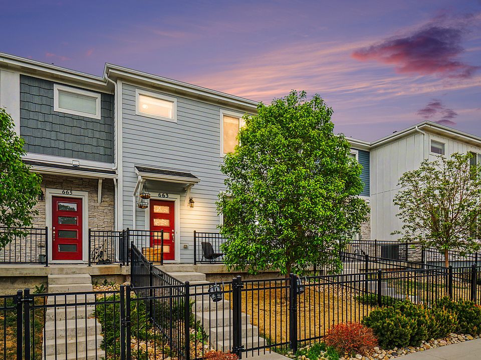 1st image of 663 Stonebridge Dr #663