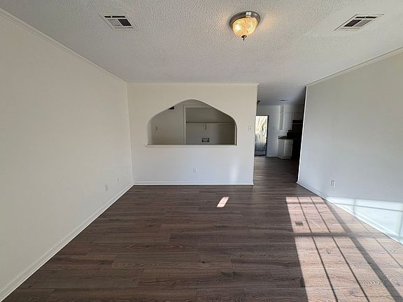 2nd image of 308 Nashua Dr