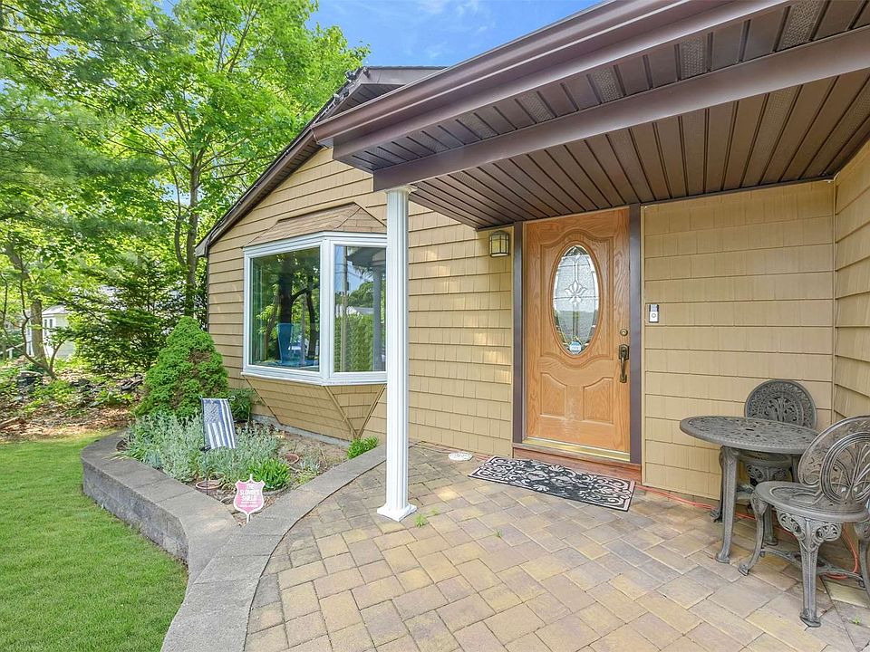 89 Hollywood Ave, Selden, NY 11784 MLS 3479980 Zillow