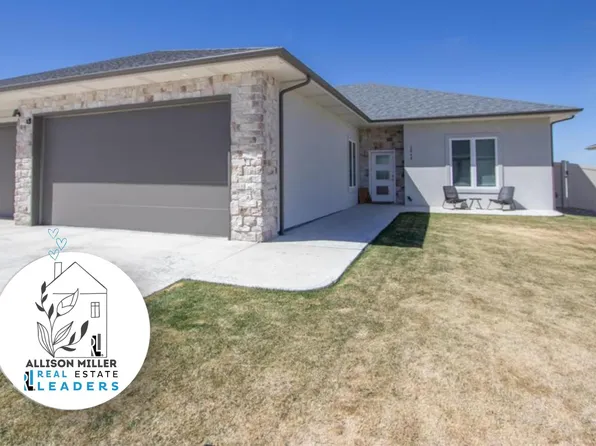 2946 Palmer Dr, Casper, WY 82601