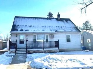 1314 11th Ave, Sterling, IL 61081