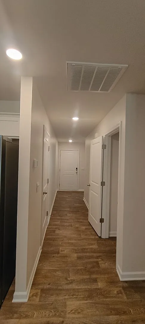 3 bed, 1183 sqft, $1,895 — Photo 4