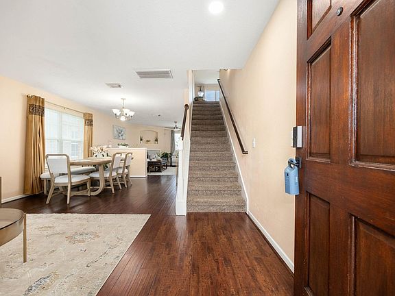 2nd image of 19135 Royal Isle Dr