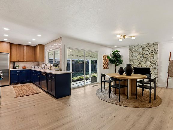 3rd image of 6716 Rappahannock Way