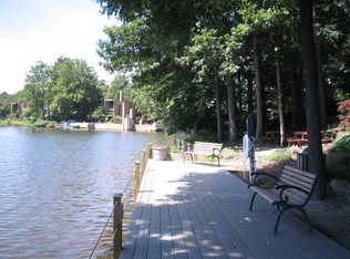 1568 Moorings Dr, Reston, VA 20190