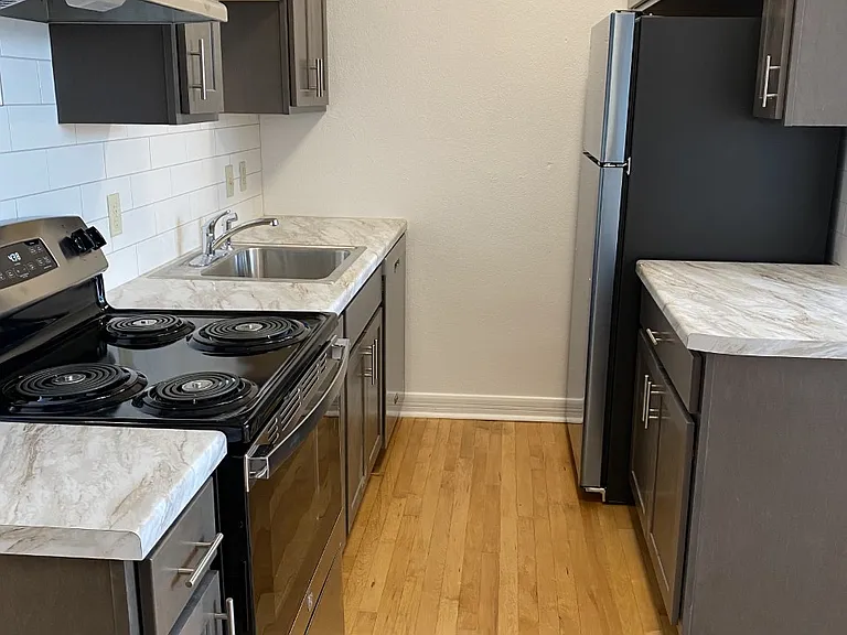 413 Main Ave #206 — Photo 2