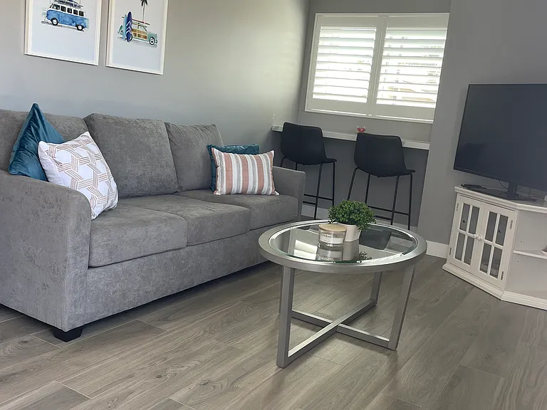 18372 Goodwin Ln — Photo 8