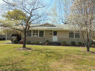 915 Park Ave, Marion, SC 29571