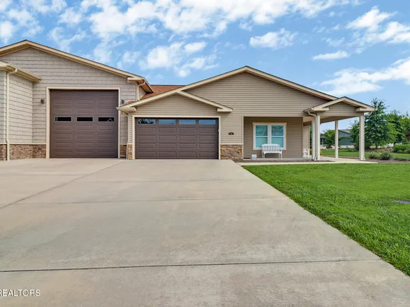 193 Holly Tree Dr, Crossville, TN 38555