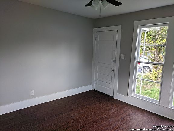 4th image of 342 Dorie St
