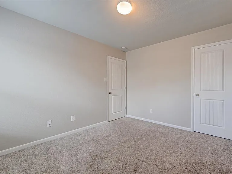 2206 Mirror Ridge Ct — Photo 20